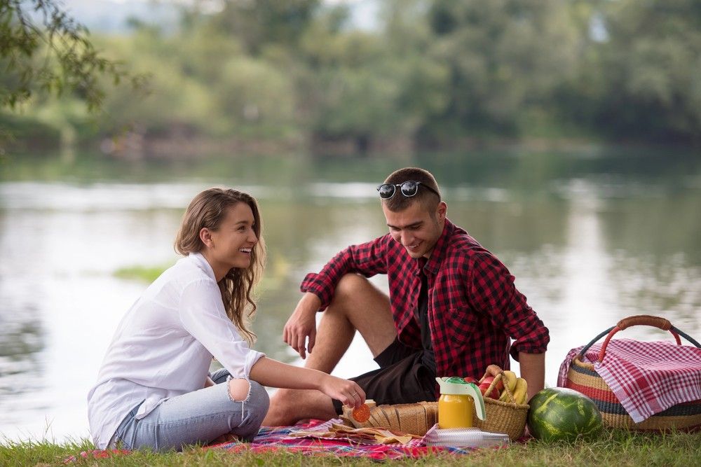 picknick-paradiese-rastplätze-naturspielplaetzen-bachzugang